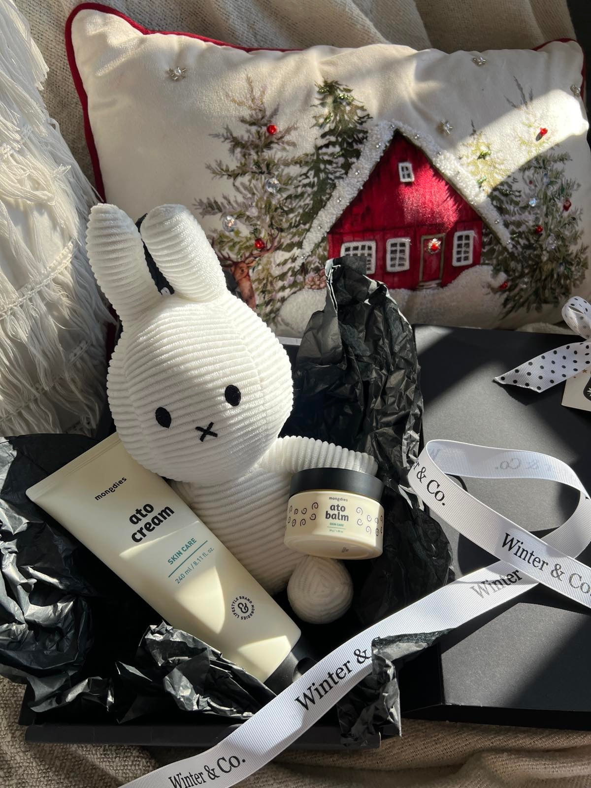 Mongdies Holiday Bundles